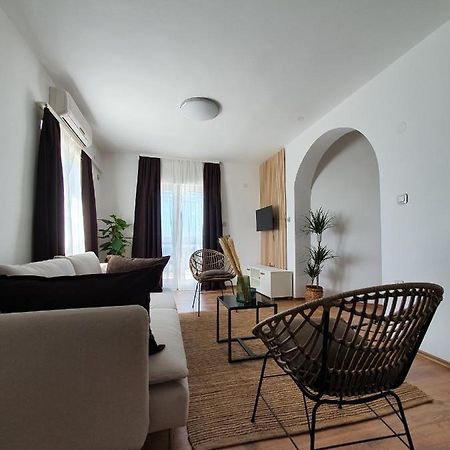 Apartmani Masline Jasenice  Exteriör bild